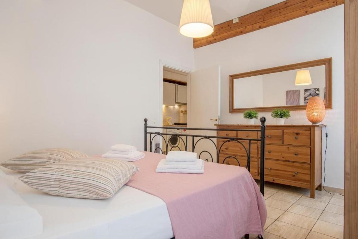 Romeathome146 - Monti Apartment Rome
